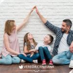 Construyendo un Hogar de Amor: Fortaleciendo a la familia